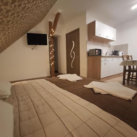 Royal De Lux Apartment Hajduszoboszlo Bagian luar foto