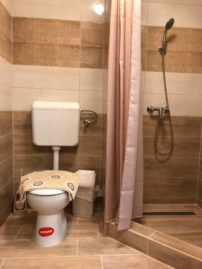 Royal De Lux Apartment Hajduszoboszlo Bagian luar foto