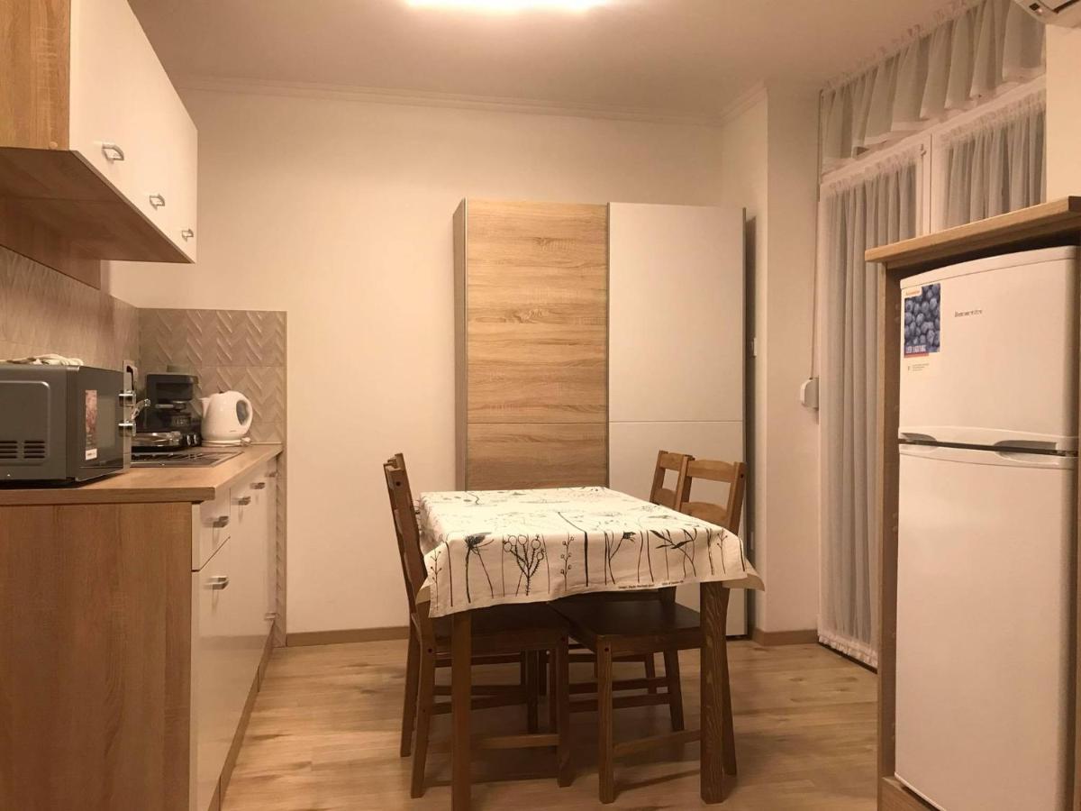 Royal De Lux Apartment Hajduszoboszlo Bagian luar foto