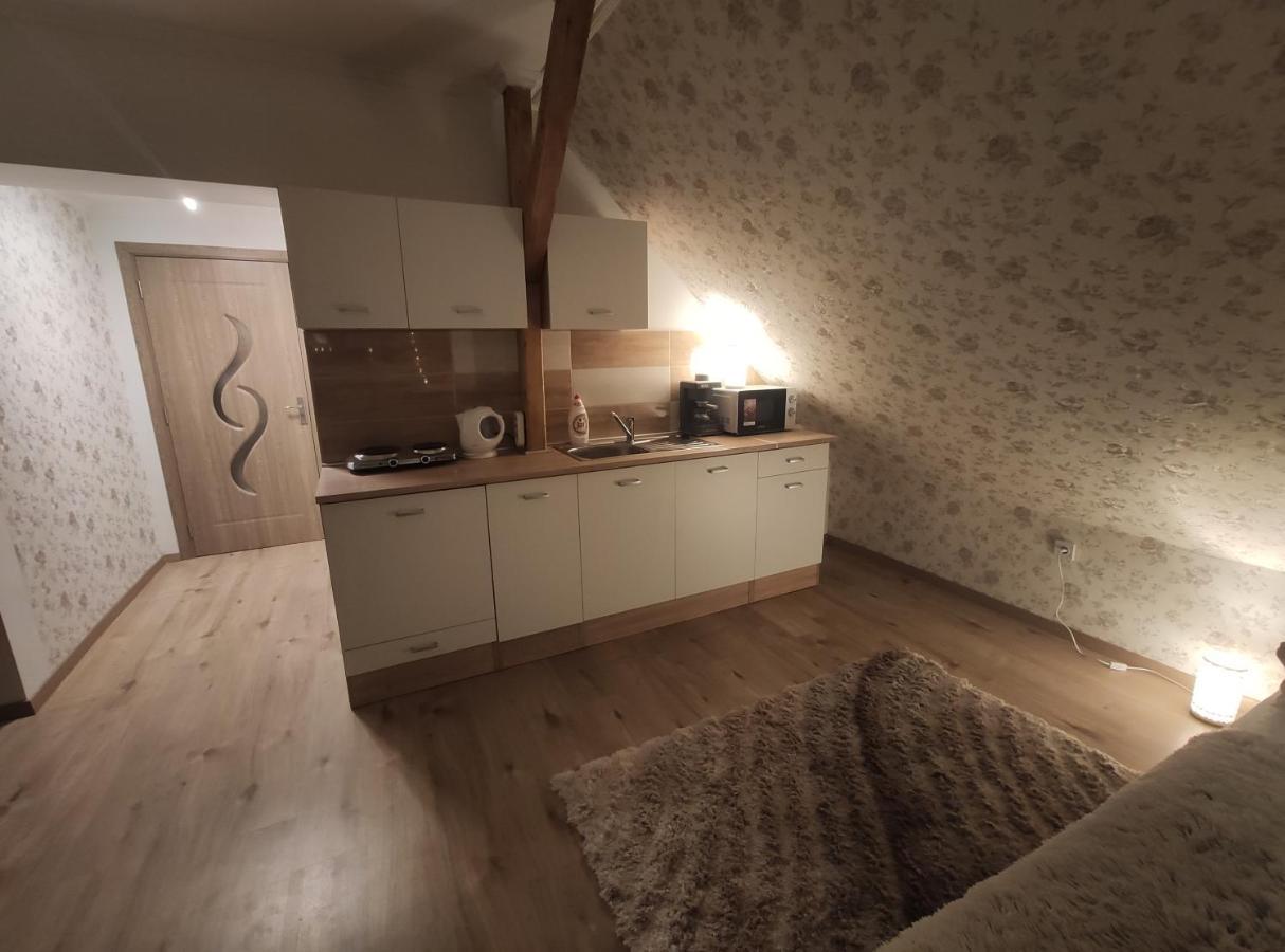 Royal De Lux Apartment Hajduszoboszlo Bagian luar foto